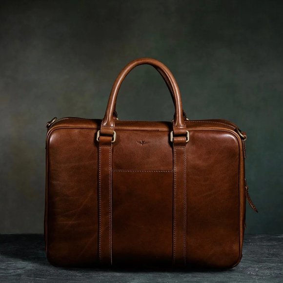 Meet your Posher, Rodolfo - Picture 1 of 1